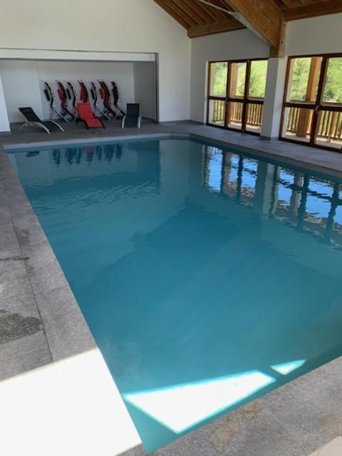 Appt Le Hameau Des Rennes 4 Etoiles Pieds Des Pistes Piscine Interieure Exterieure Appartement Vars  Buitenkant foto